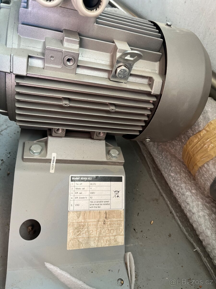 Elektromory třífázové IE2 (VTS) - 7