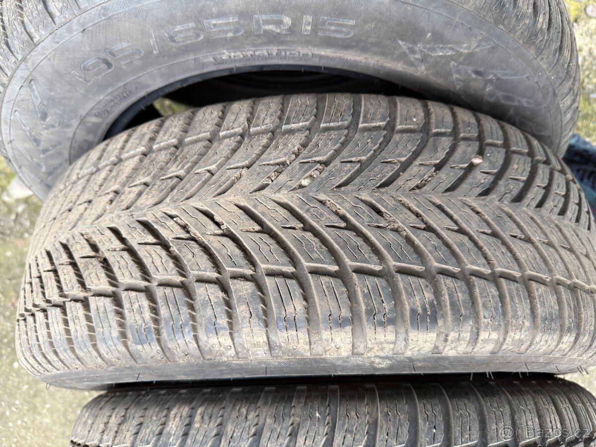 4ks celoroční pneu 195/65/15 Nokian Tyres Seasonproof 7,5mm - 7