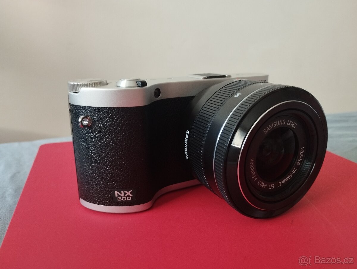 Samsung NX300 + 20-50mm - 7