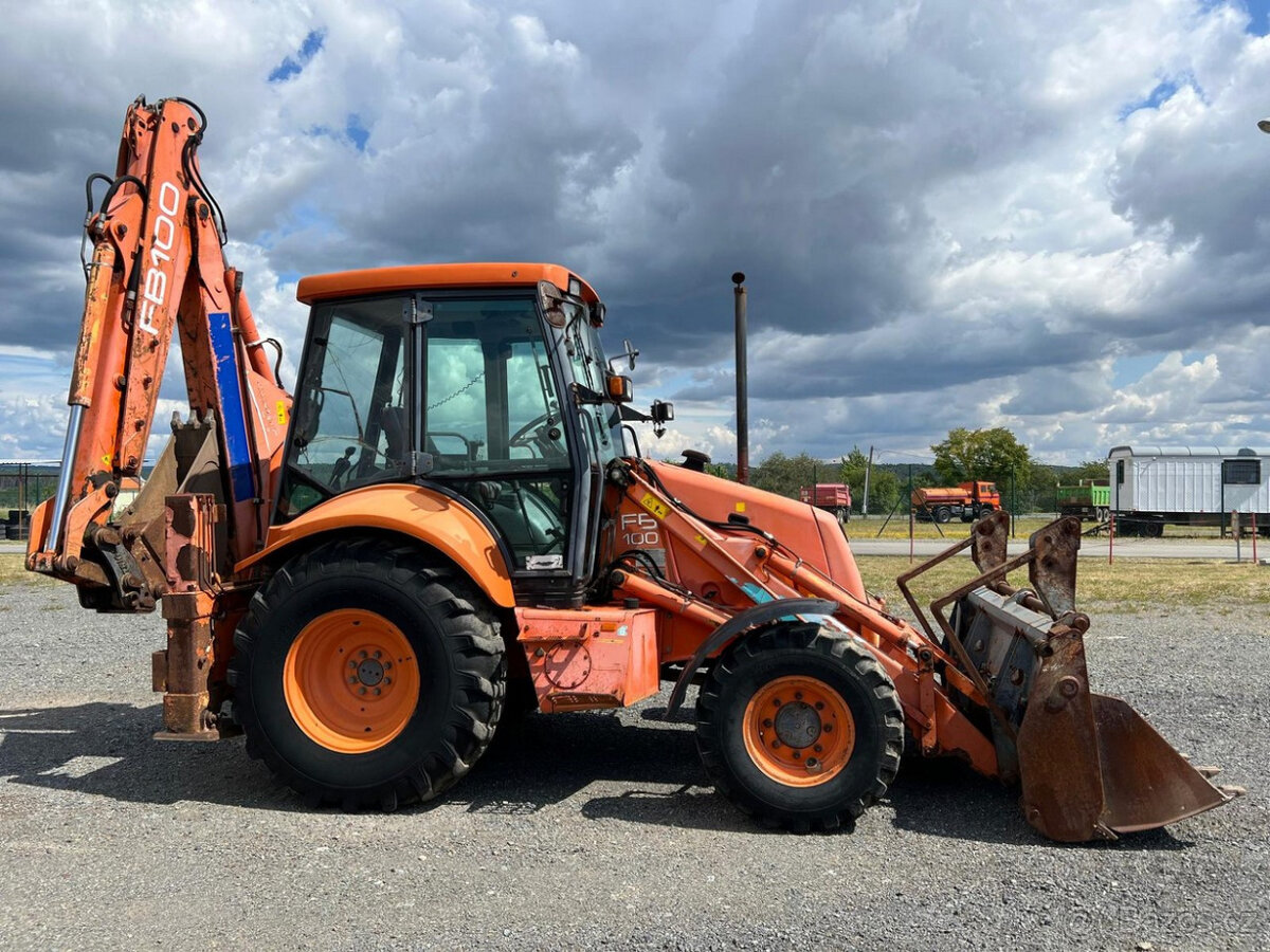 Rypadlo nakladač NEW HOLLAND (FIAT KOBELCO BF 100, R.V. 1997 - 7