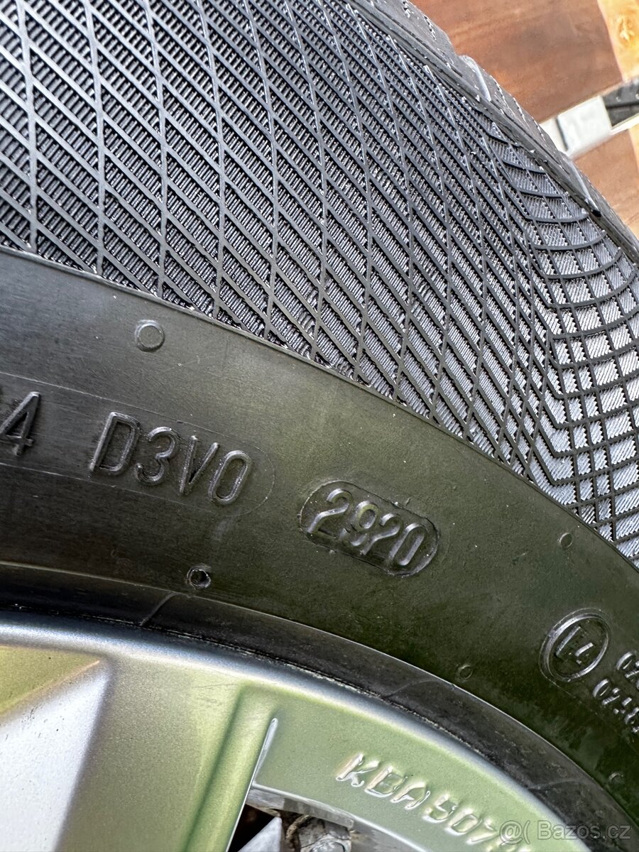 Alu kola 5x112 r18 s pneu (touar18) - 7