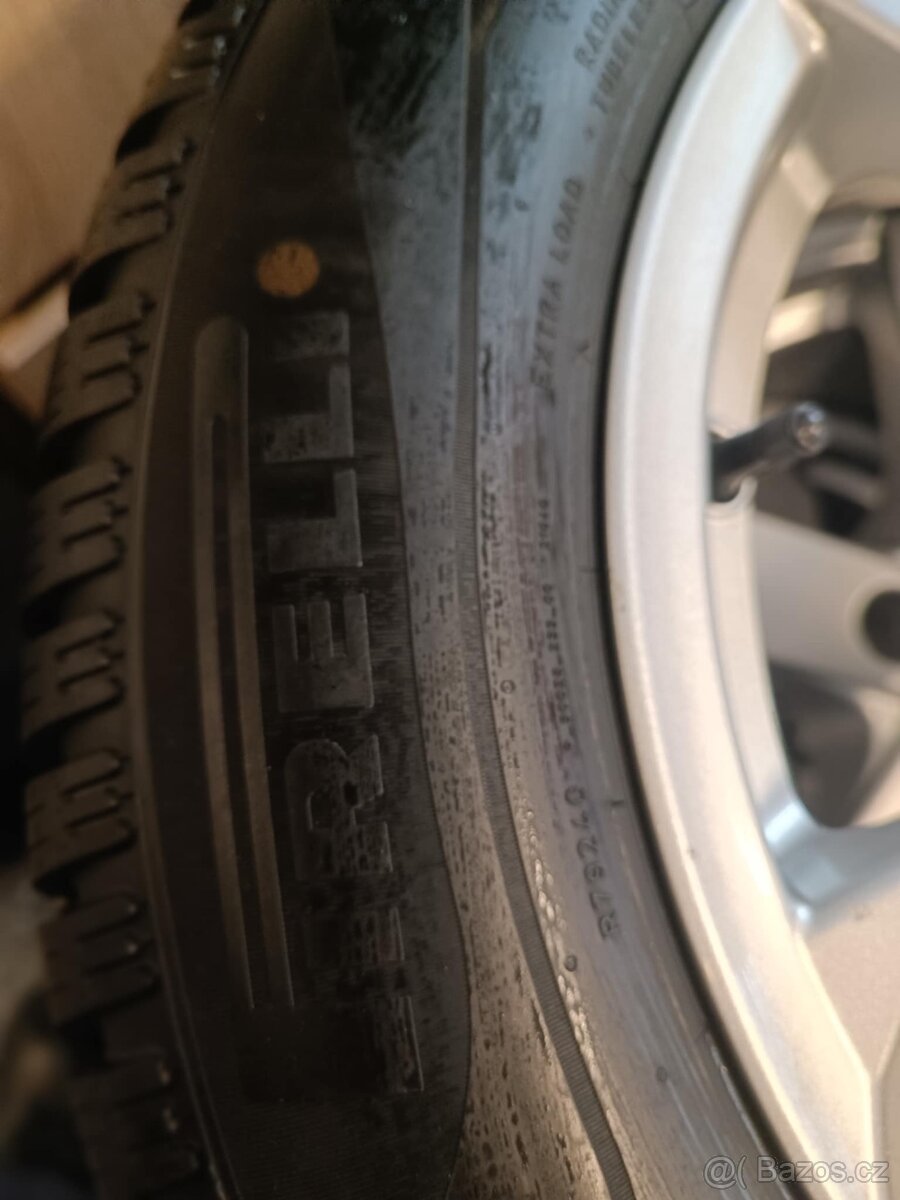 5x112 R16 215/60R16 zimní sada Škoda č.2 - 7
