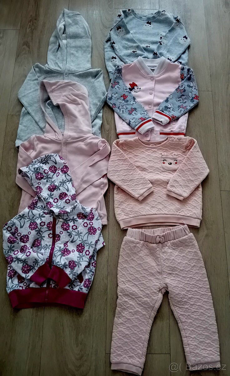 Balík celoročního oblečení holčička 86-92 + boty - 7