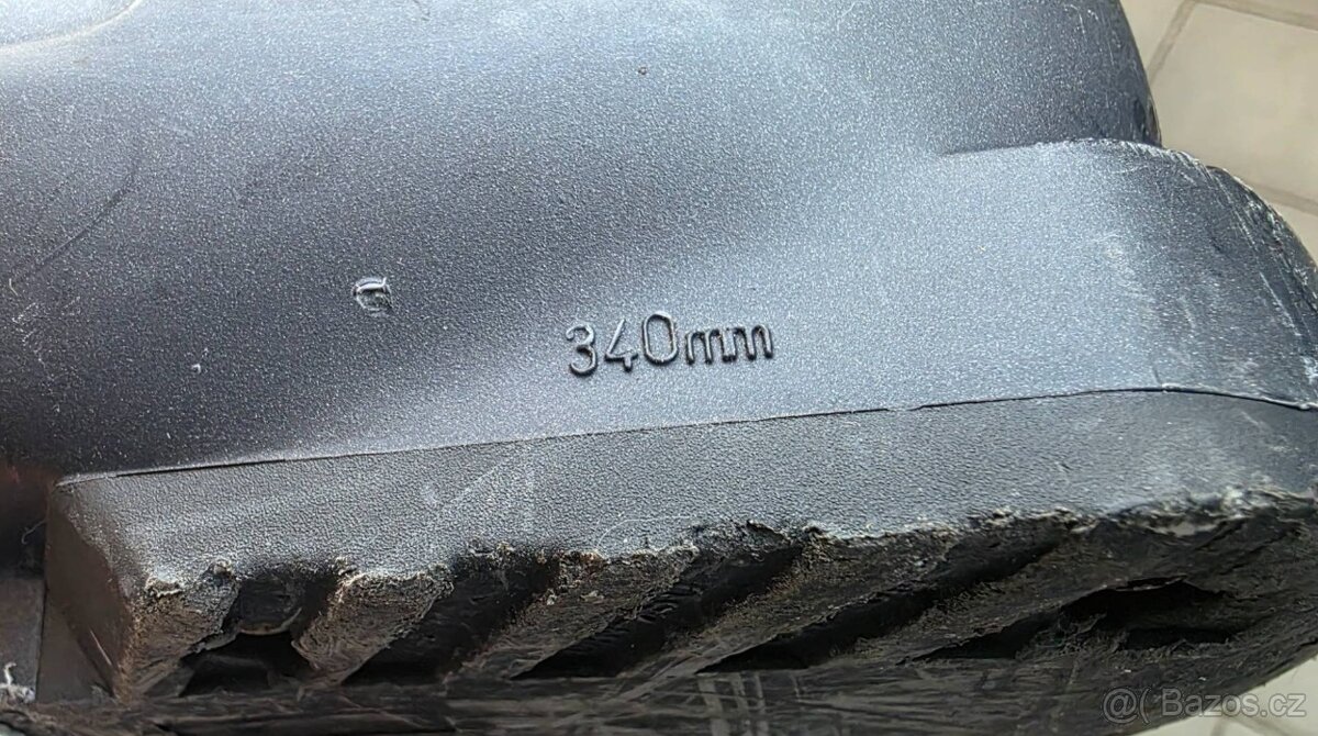 prodam lyze 150cm boty a hulky - 7