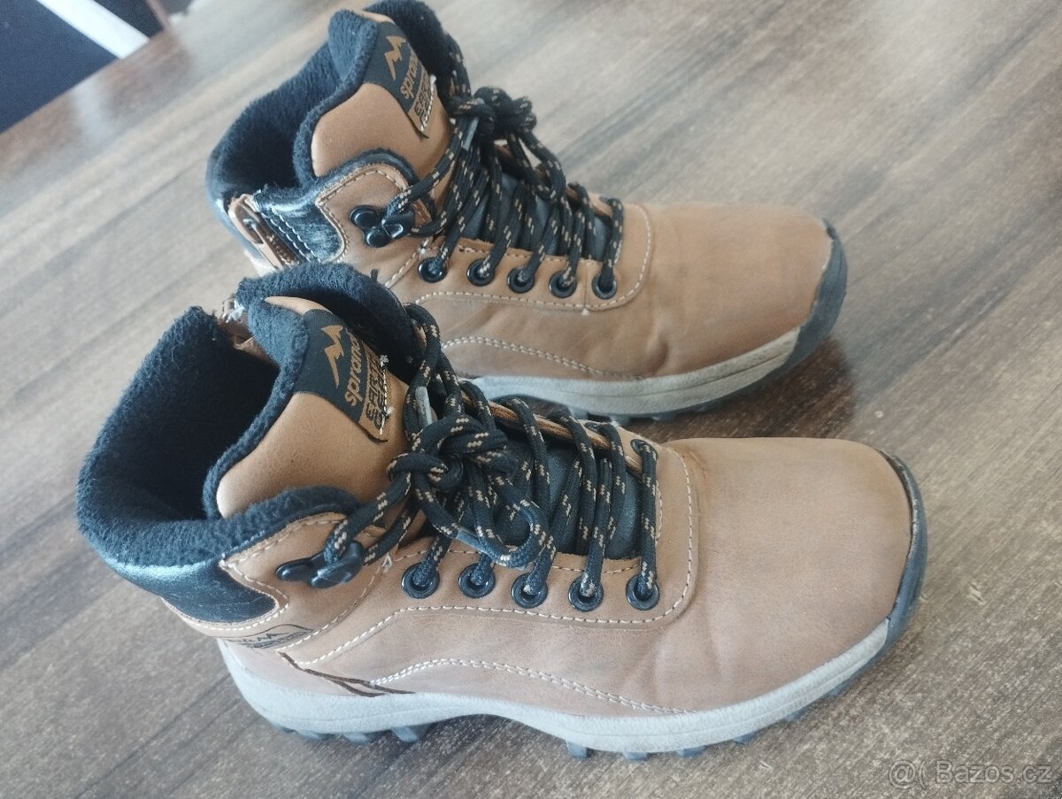 Boty zimní zn. Sprandi vel. 34 - 7