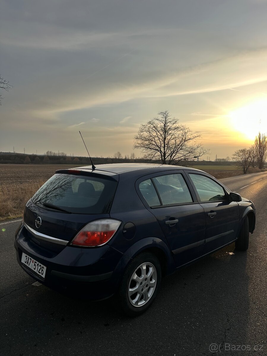 Opel Astra H, 2004 1.4 - 7