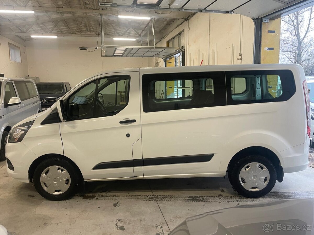 Ford Transit Custom 2,0TDCi 9Míst - 7