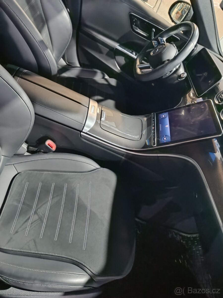 Mercedes C220d 147kw AMG line výmenim - 7