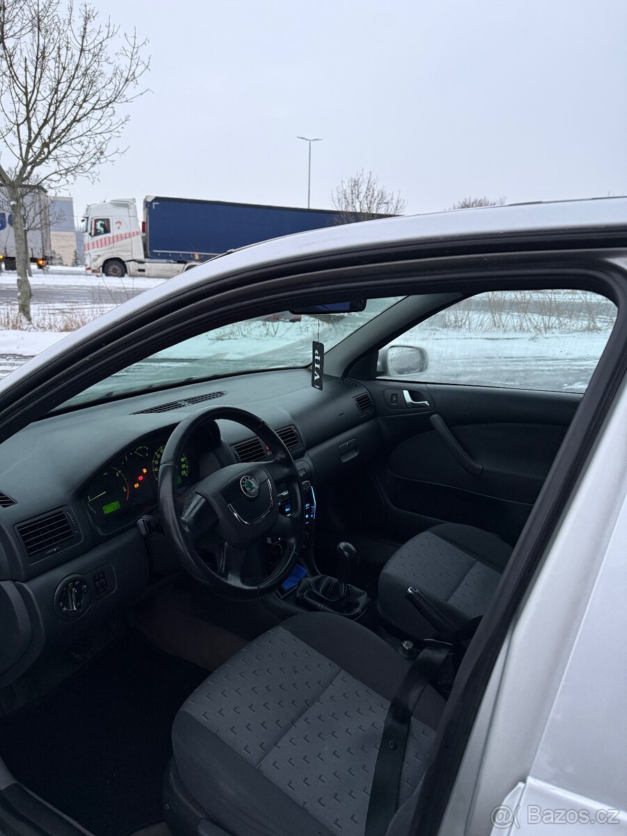 Škoda Octavia 1 1.9 81kw - 7
