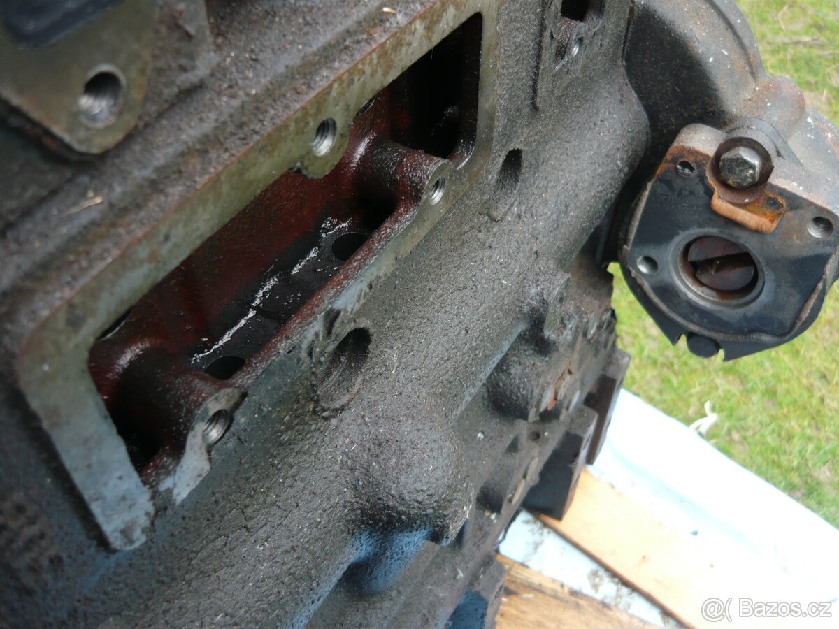 ČÍNSKÝ MOTOR LAIDONG - 3 válec - 7