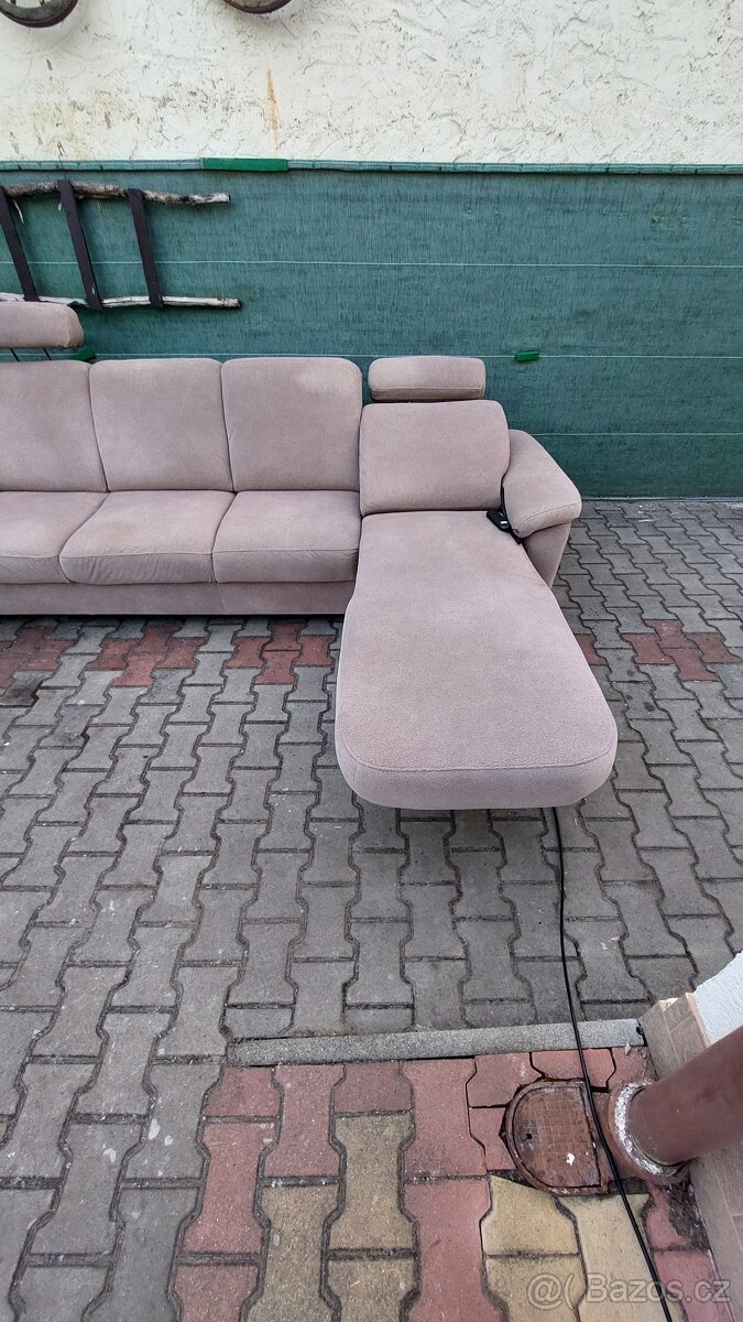 Sedací souprava ve tvaru L - 7