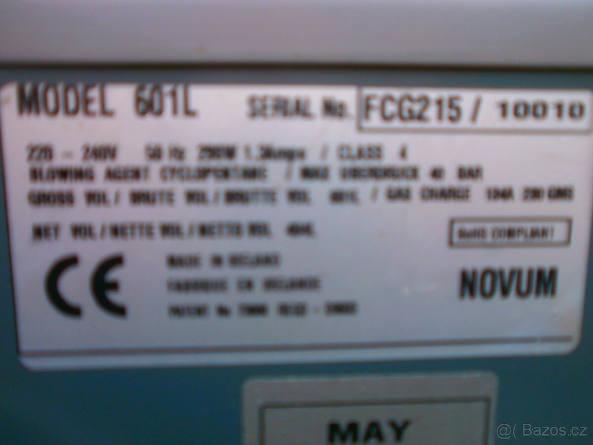 Mrazák s proskleným víkem - 7