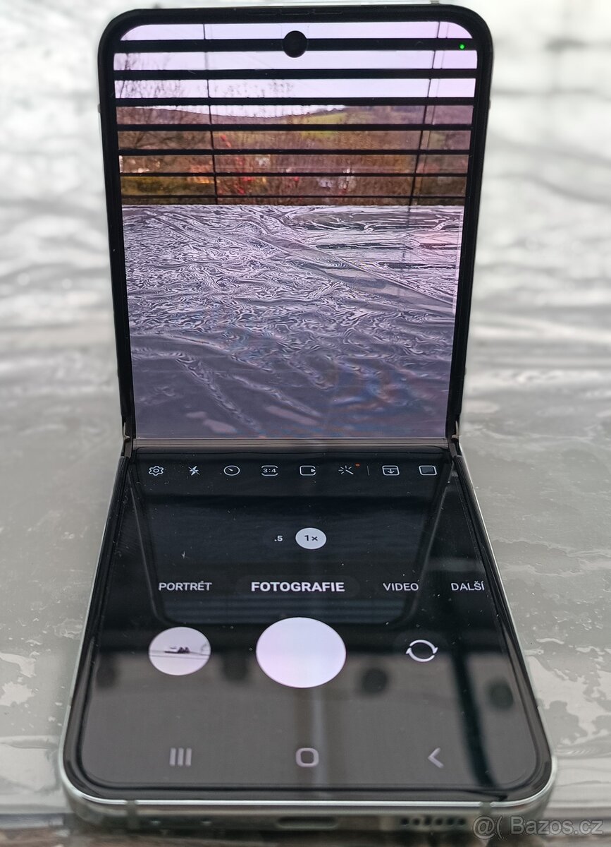 DEMO - Nový Samsung Z Flip 5 - SM - F731B - POZOR DEMO - 7