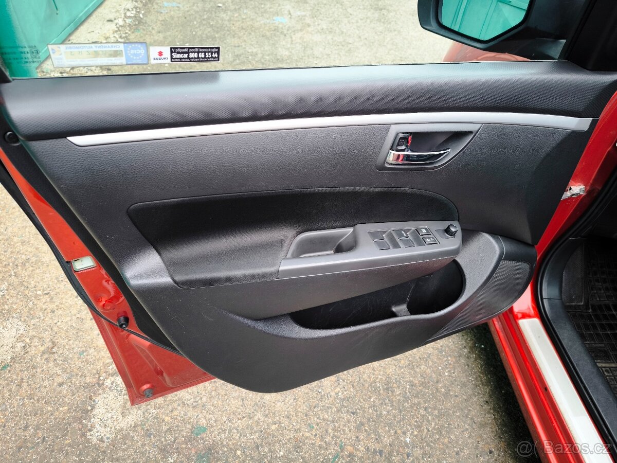 Suzuki Swift 1.2VVTi/69kW ČR, servis, 92TKM - 7