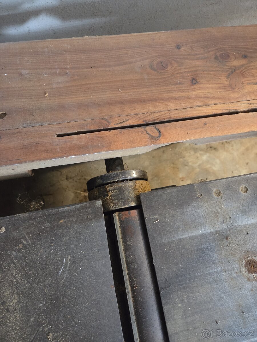 Hoblovka a stolní pila - 7