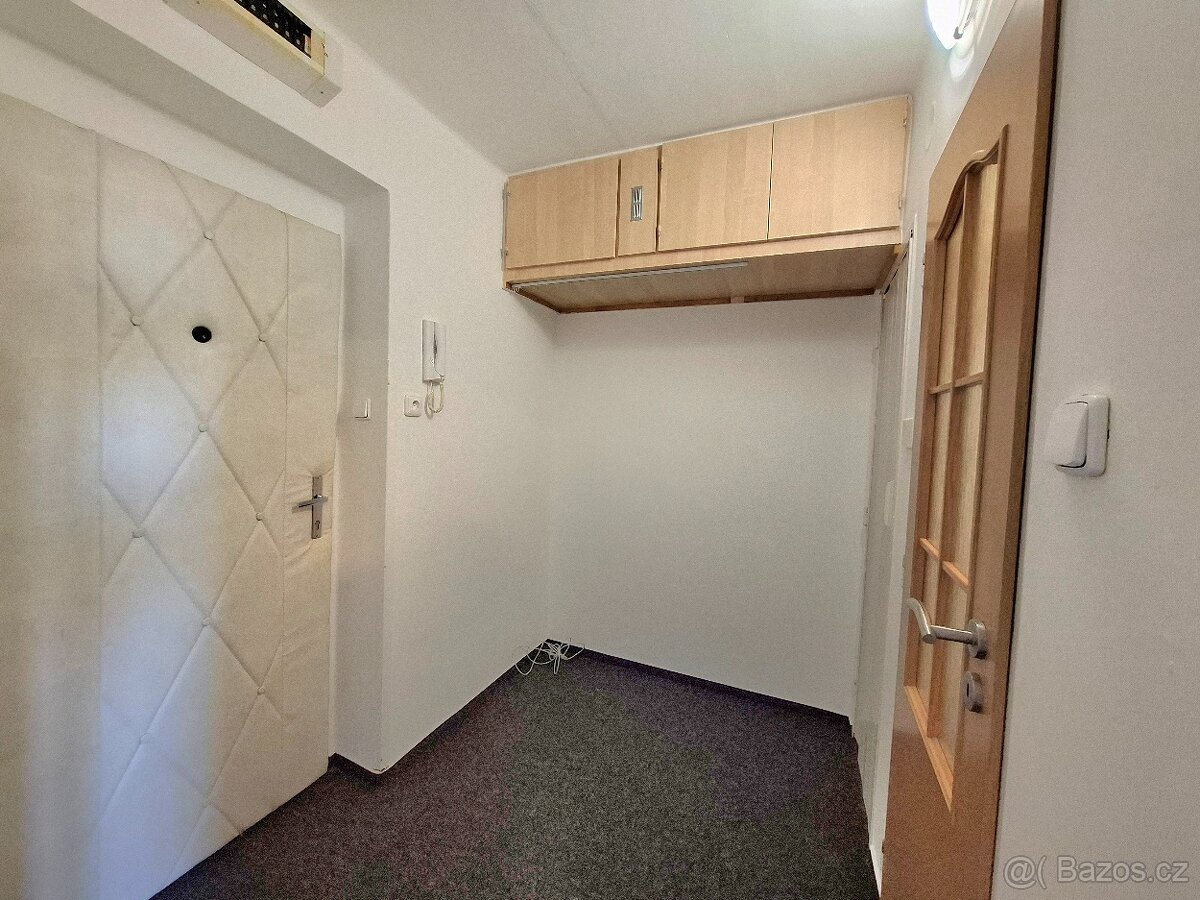 Pronájem bytu Lhenice, 2+1 52 m² - 7