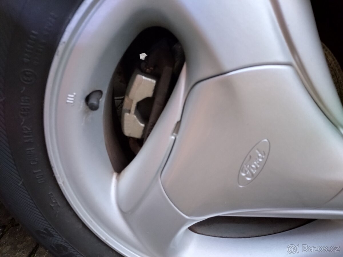 Ford Probe 2.0 85 kW, 1995 - 7