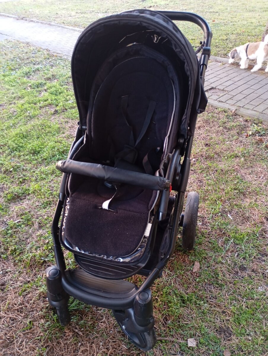 Kočárek 2v1 +sada kol - 7