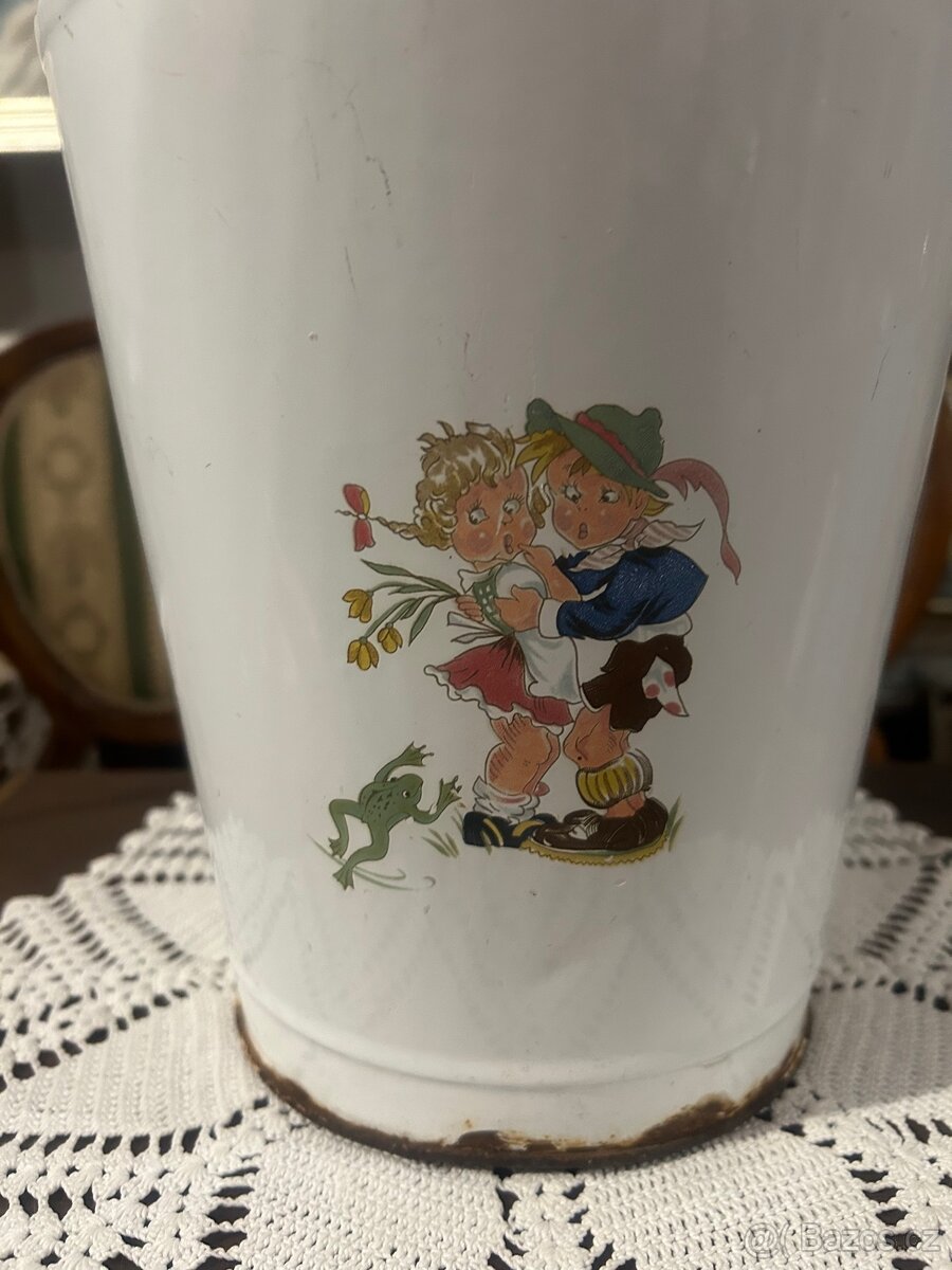 Starší smaltovaná konvice Bonyhád 38cm - 7