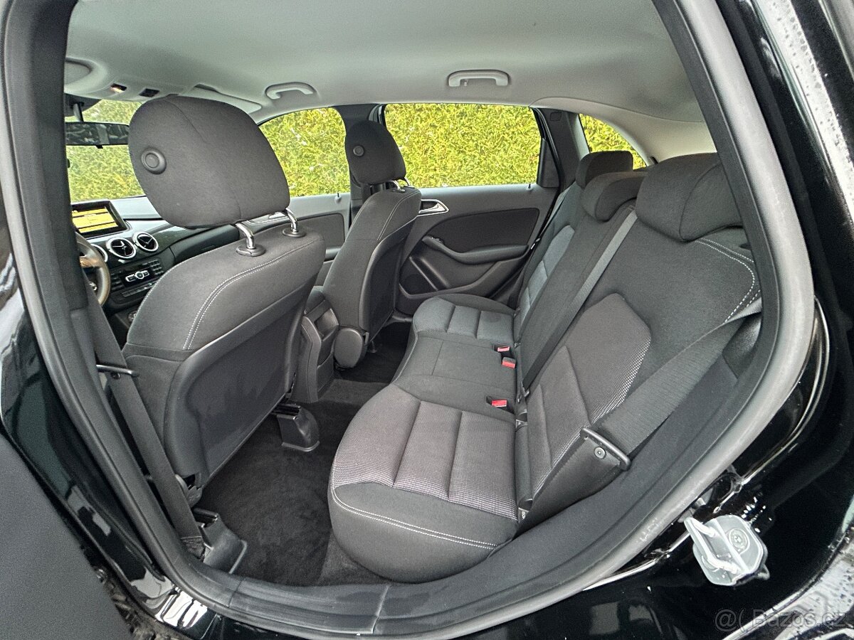 Mercedes-Benz B180 i, 1.6i 90kW, naj.61tis.km doloženo - 7
