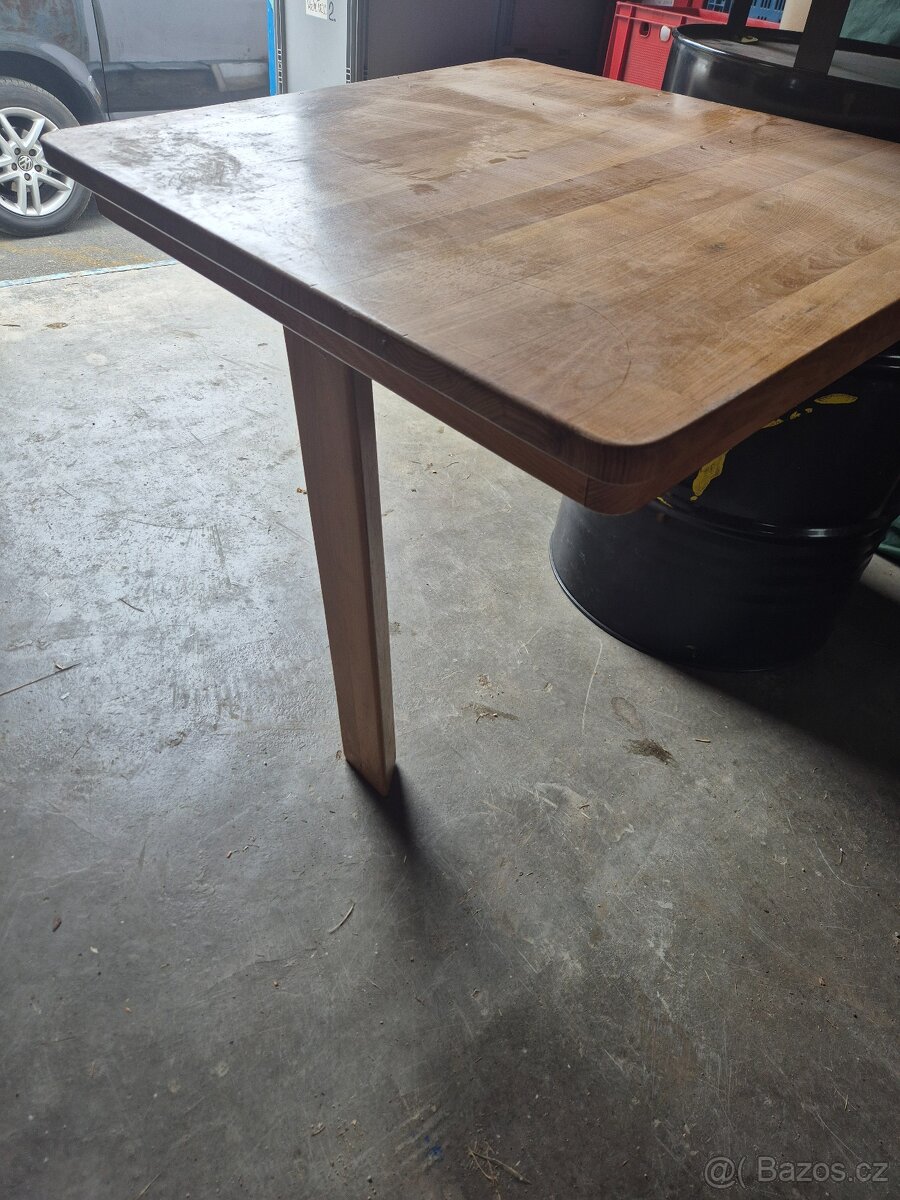 Dubový stolek - 7