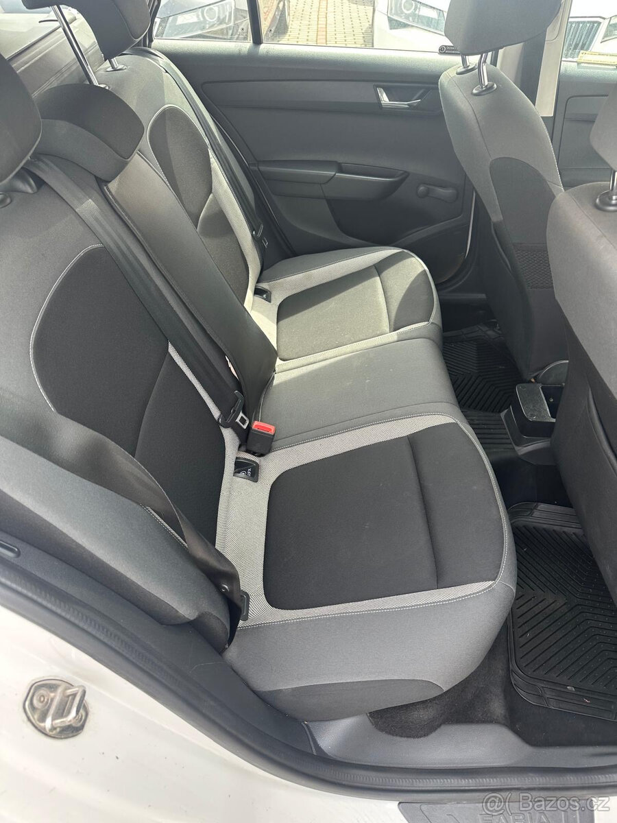 Škoda Fabia III 1.4 TDi - Auto na splátky bez registru - 7