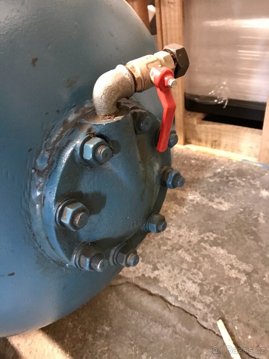 Kompresor Orlík PKS 50 / 2-JSK 75 - 300l _ 7,5 kW _ ZÁRUKA - 7