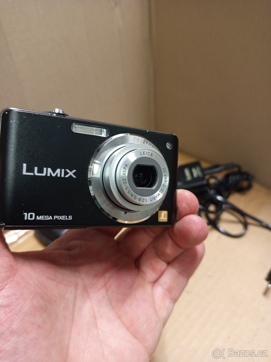 PANASONIC LUMIX DMC-FS62 - 7