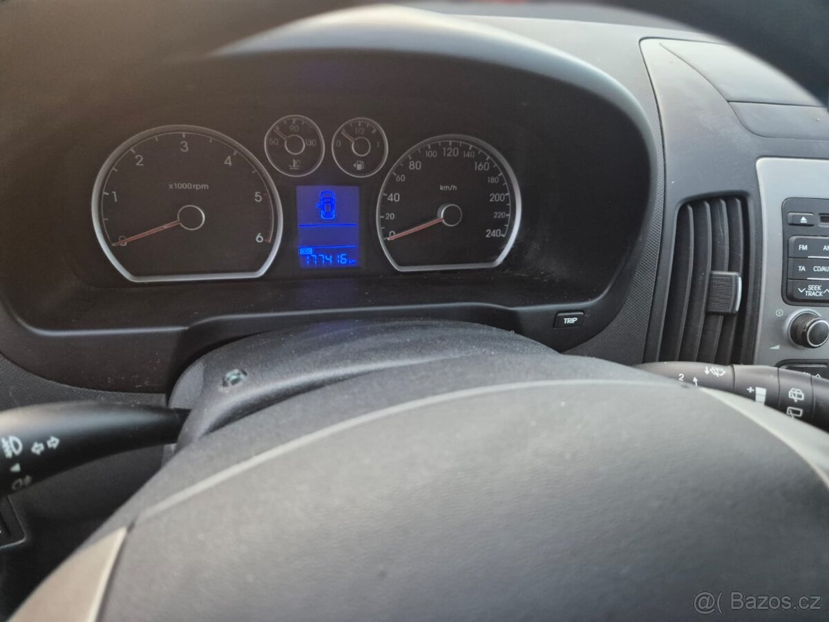 Hyundai i30cw 1.6 crdi 66kw 90ps - 7