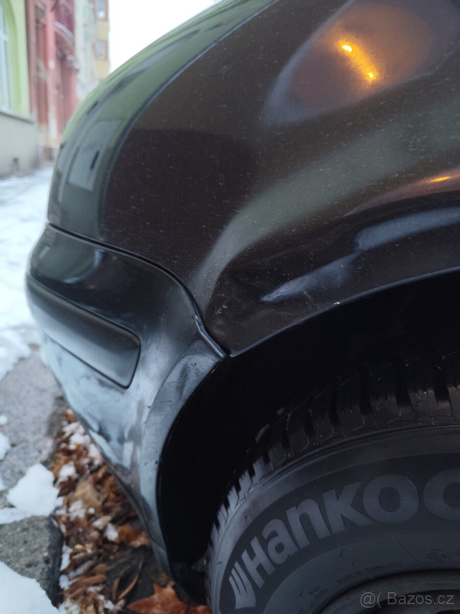 Volkswagen Golf 4 Special Edition - 7