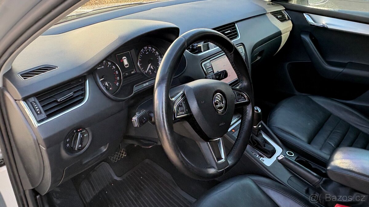 Prodám Škoda Octavia 1,6TDi combi, aut. - 7