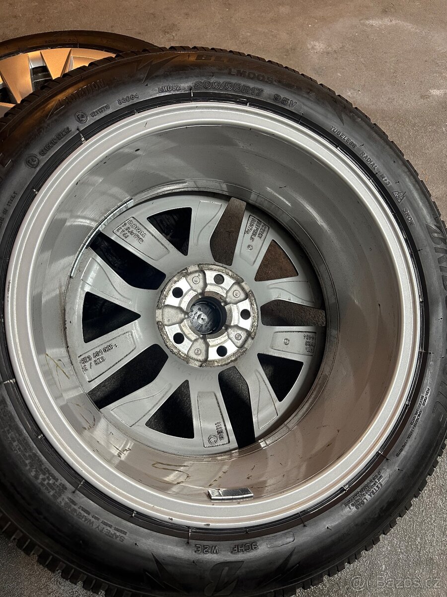 ALU Kola ŠKODA 5x112 R17 ROTARE Zánovní Zimní Pneu 205/55/17 - 7