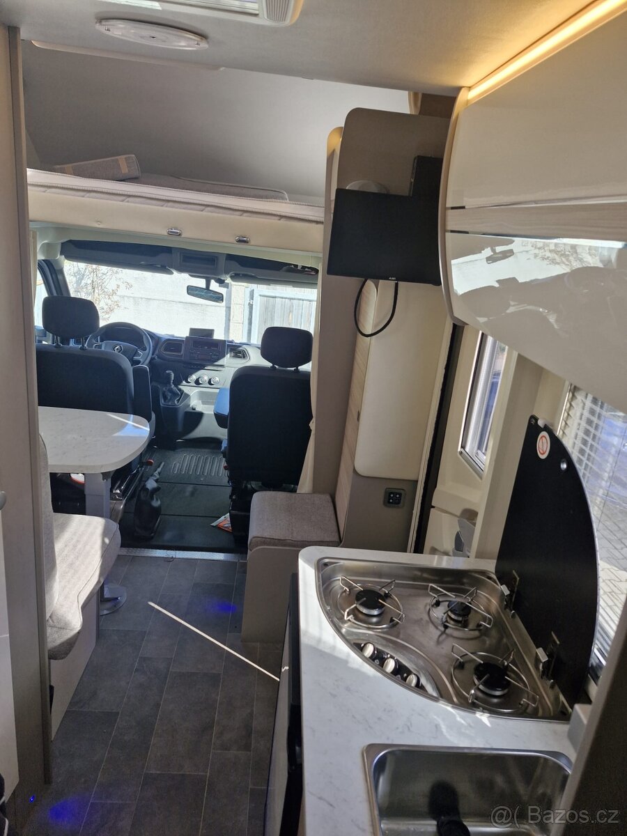 Ahorn 595 alkovna plná výbava - 7