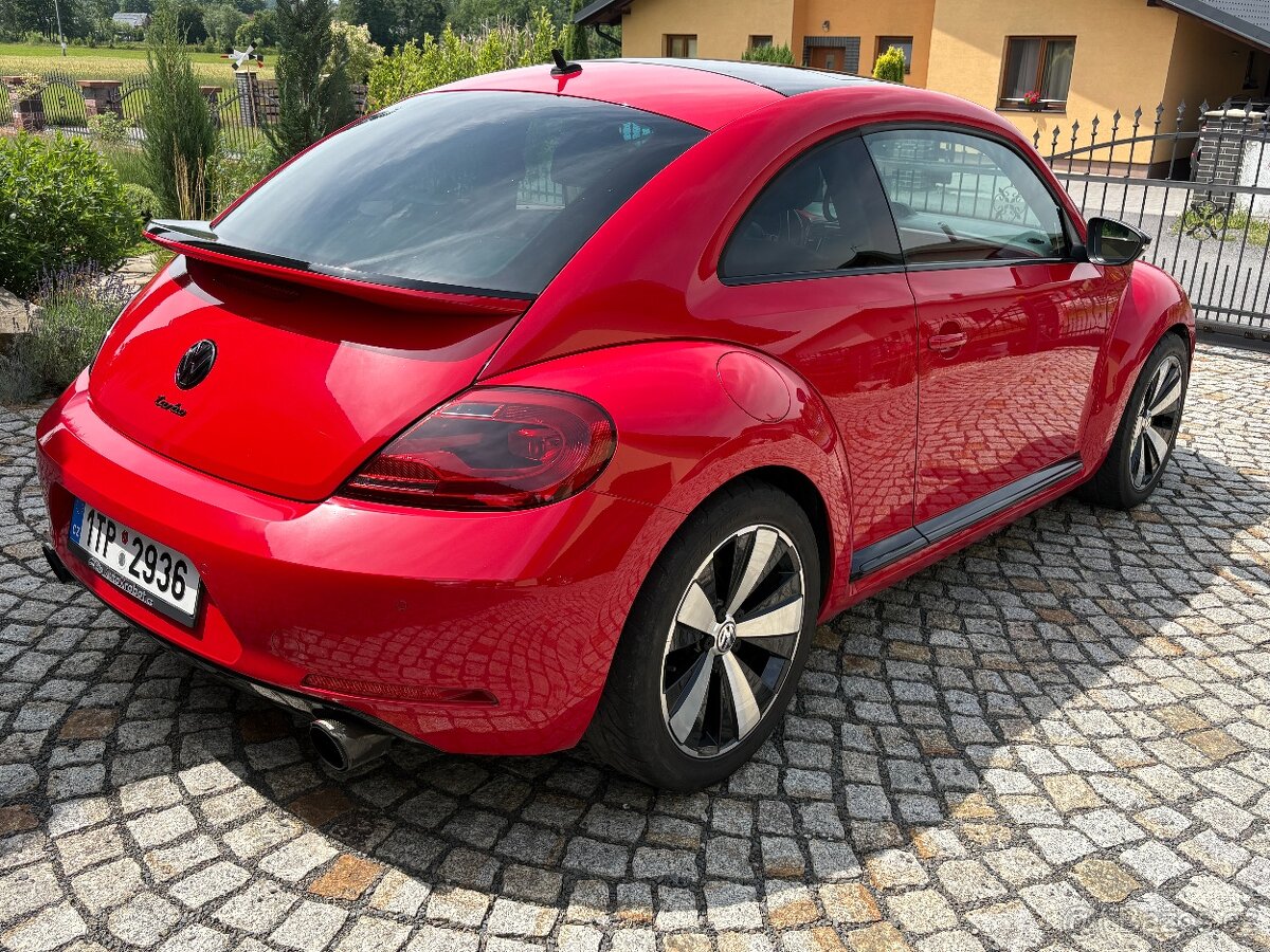 VW Beetle 2.0TSi -147KW DSG - 7