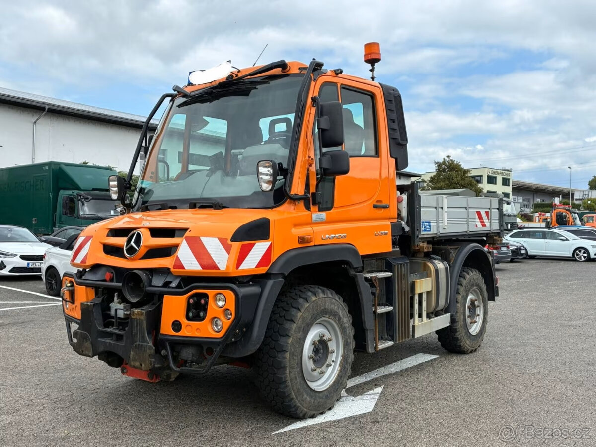 11t 4x4 Unimog U 318 - 7