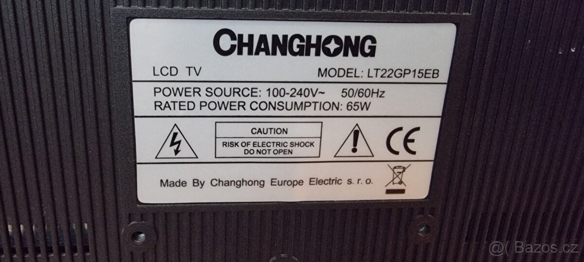 Malá LCD TV 22" 56cm - 7