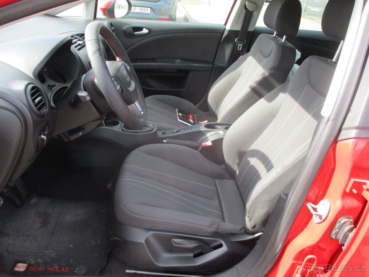 SEAT LEON 1,4 MPi 63kw KLIMA Euro5 2012 - 7