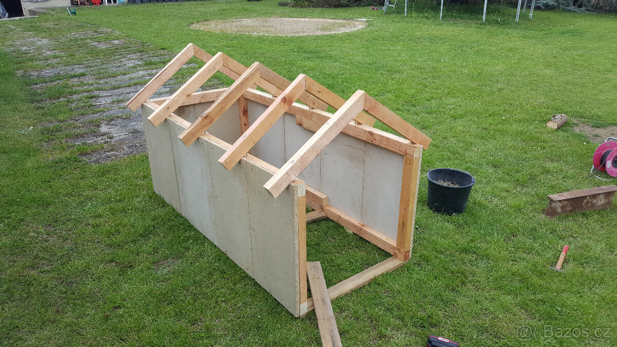 Zahradní domeček, garáž, bouda - 7