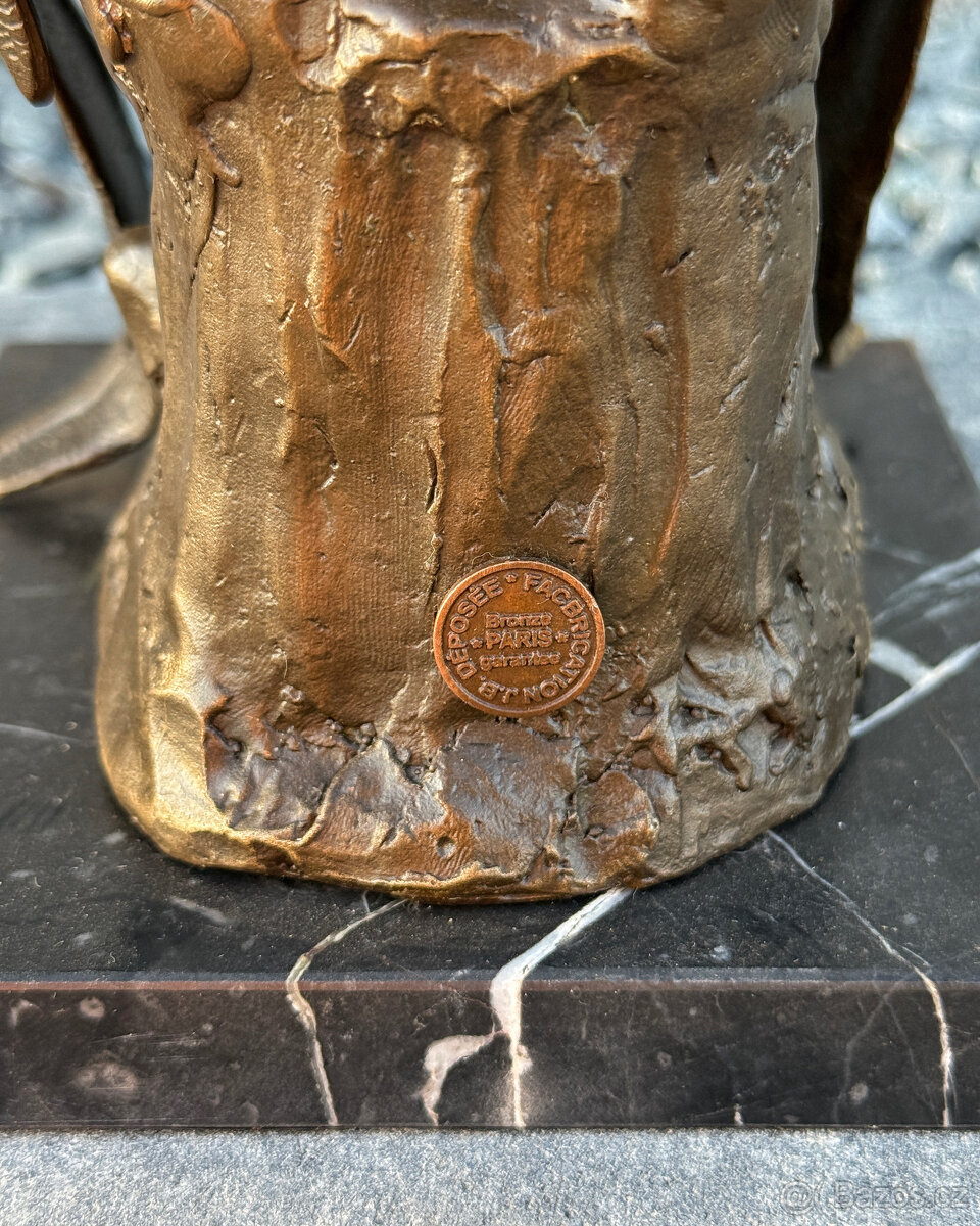 Bronzová socha Zadumaný Satan temná mystická figurka luxusní - 7