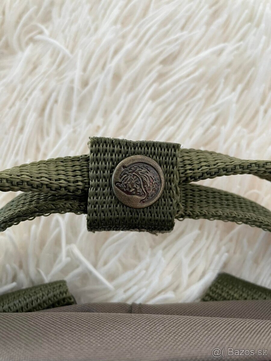 Nový batoh Fjällräven Kanken military 7L - 7