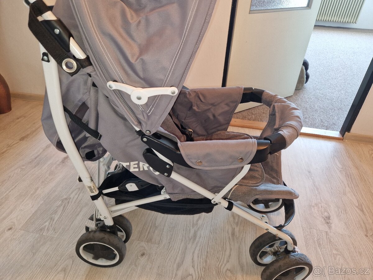 Golfový kočárek - 7