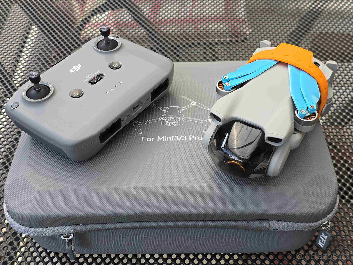 DJI Mini 3 Fly More Combo - 7