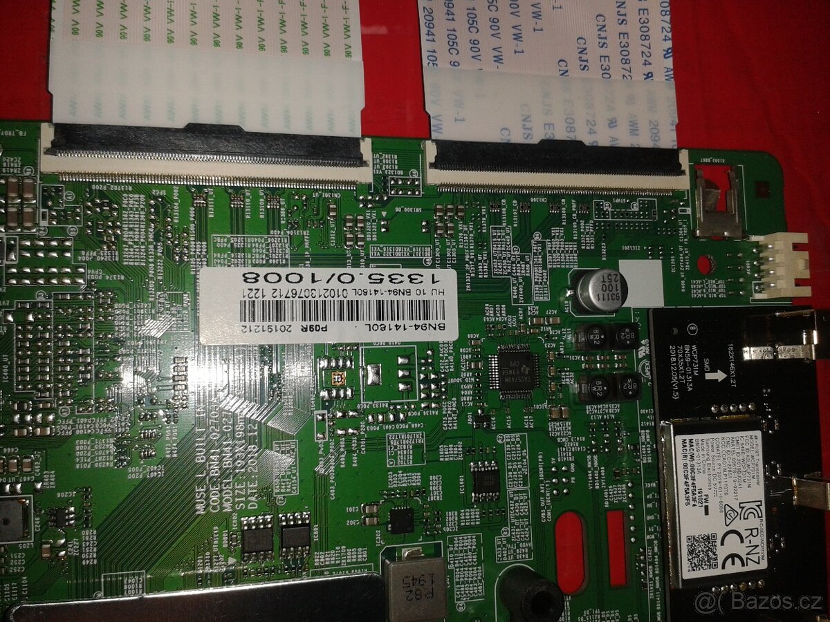 Samsung UE65RU7022 UE50TU8072U - 7