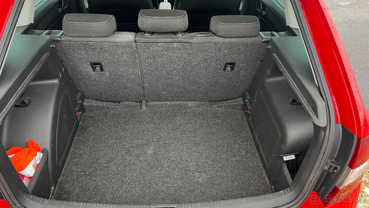 ŠKODA RAPID 1,6 TDI SPACEBACK - 7