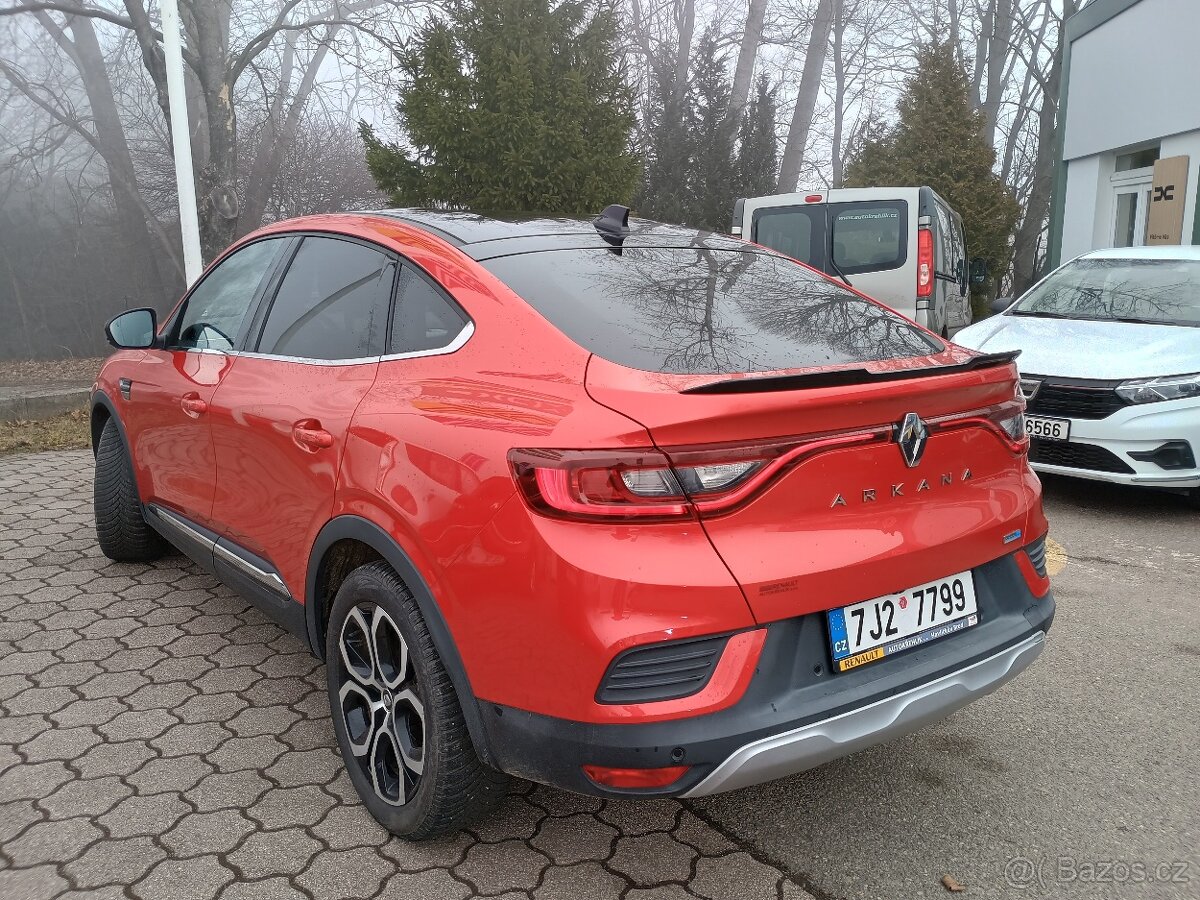 Renault Arkana Intens E-Tech 145 - pěkný stav - 7