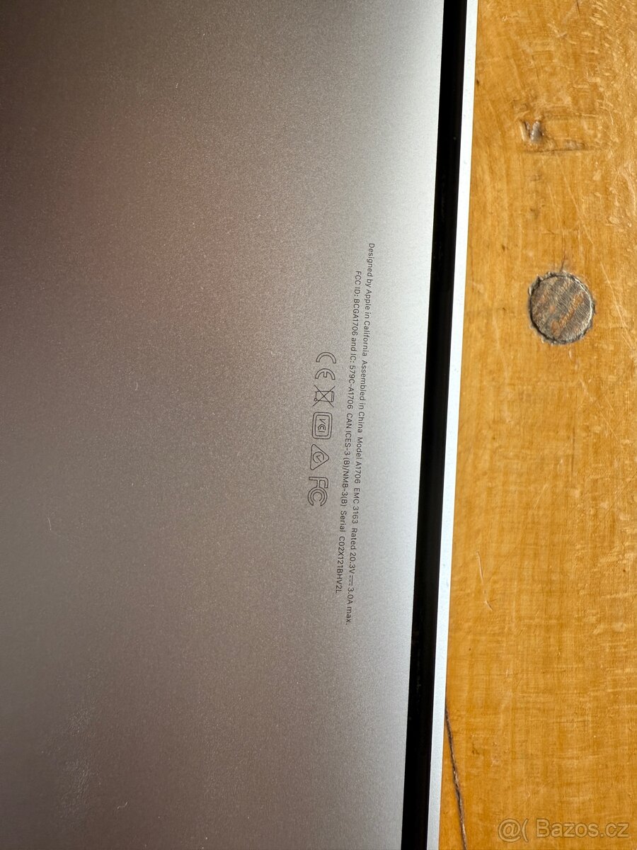 MacBook Pro - 7