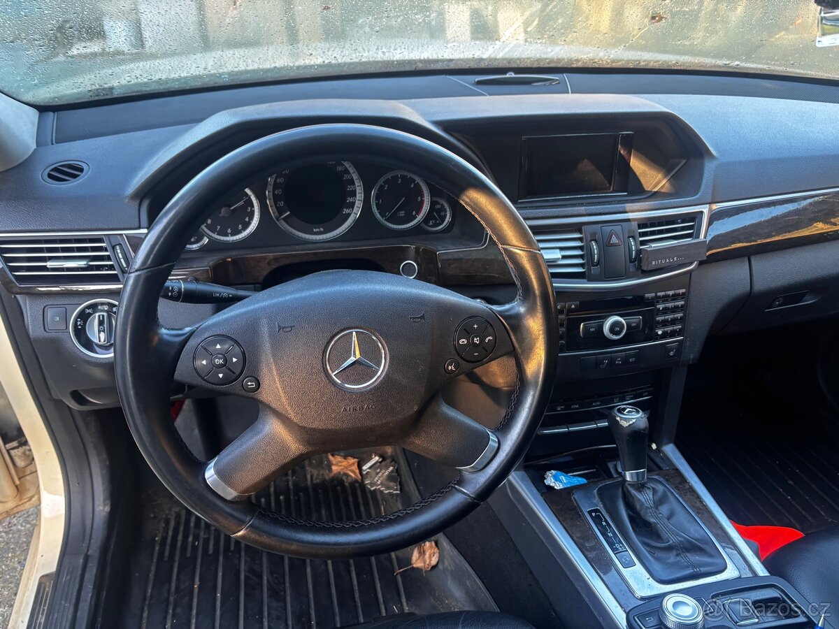Mercedes w212 E200 cdi na díly - 7