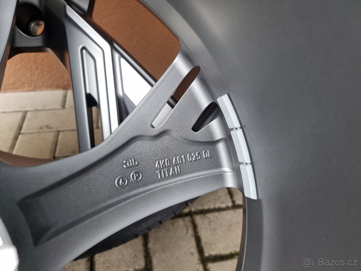 22″ 5×112 AUDI RS6 / RS7 + 285/30R22 PIRELLI letné NEW - 7