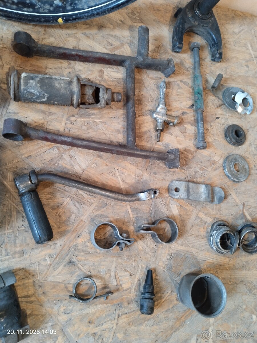 ČZ 125 B a T, 150 C - 7