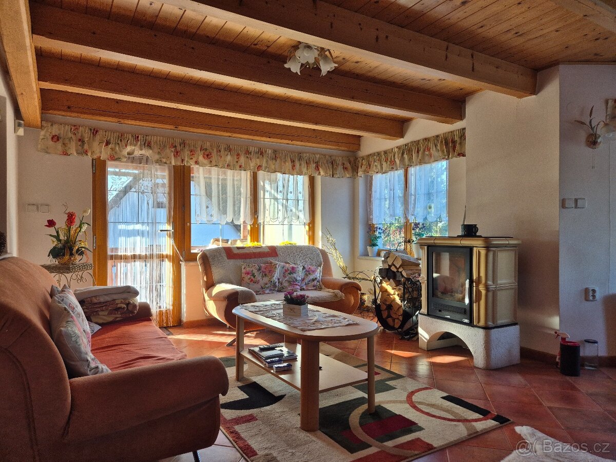 Rodinný dům v Černovicích - 7